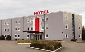 Hotel Holidays